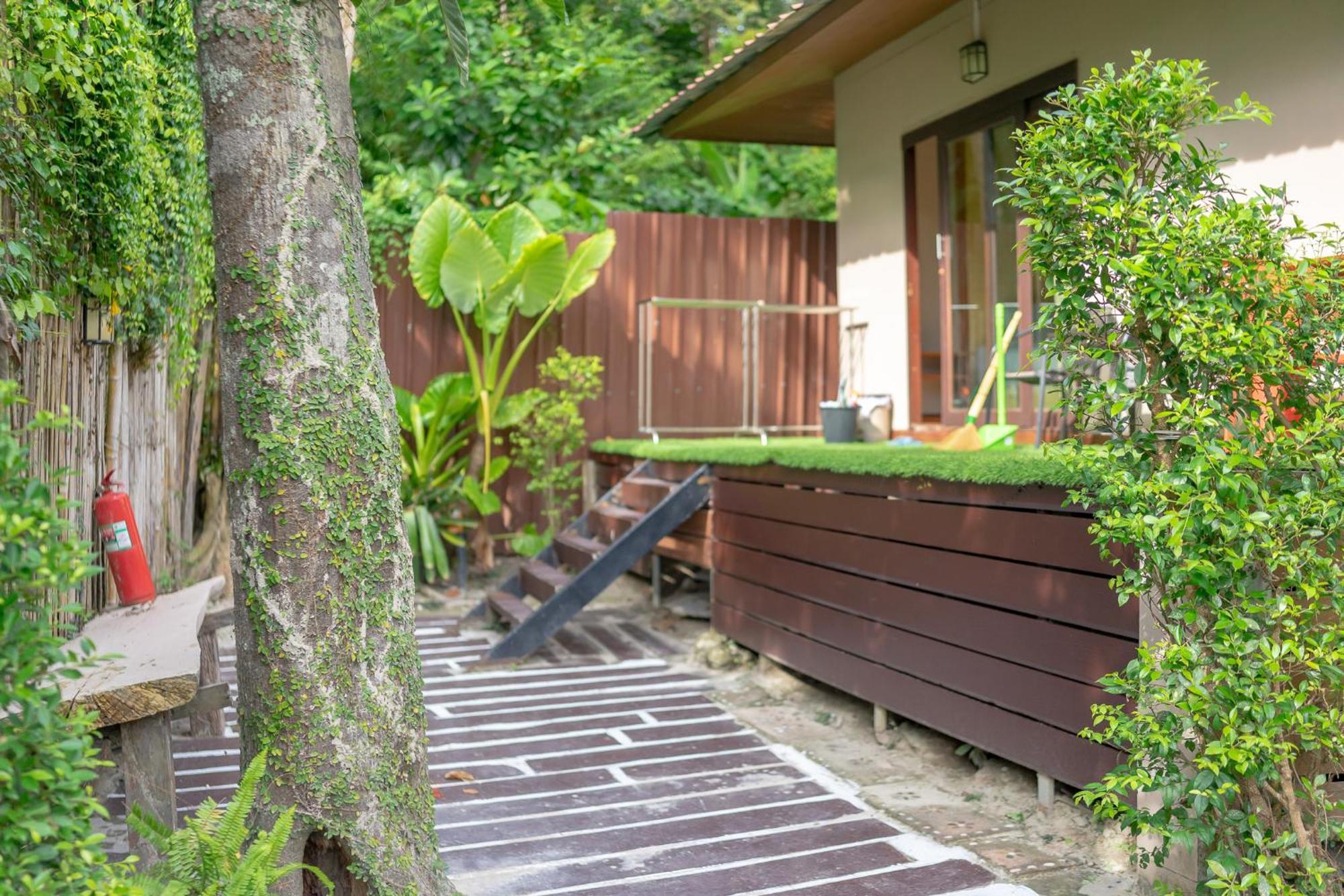Good Mood Resort Koh Lipe Exterior photo